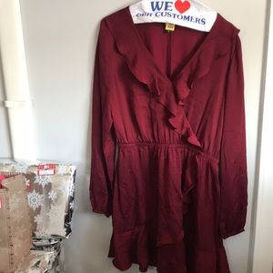 EXPRESS RED RUFFLE DRESS SIZE M